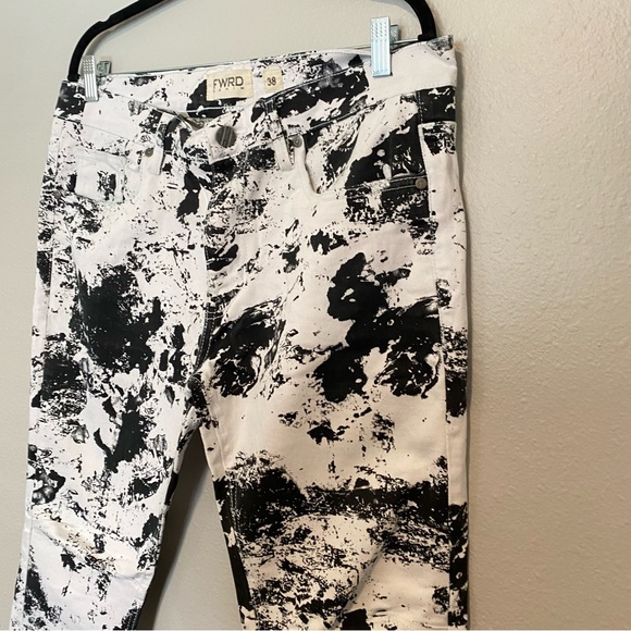 Men’s skinning jeans - Picture 2 of 5